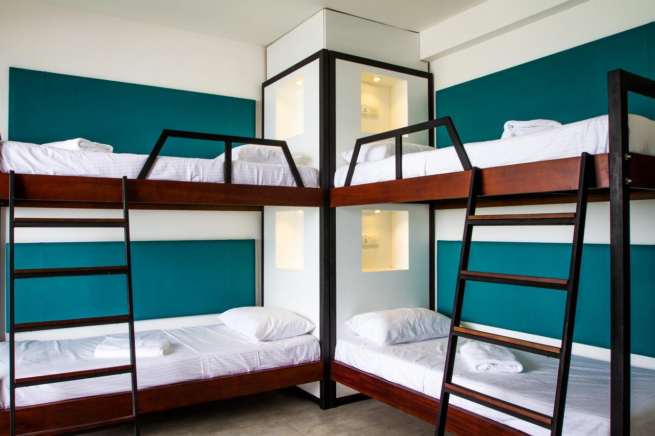 Lazy Koala (Adults Only) Hotel Hikkaduwa Buitenkant foto